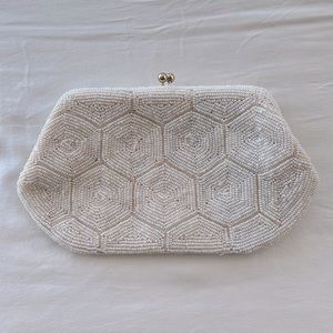 Vintage Handmade Japanese White and Gold Beaded Purse/Handbag